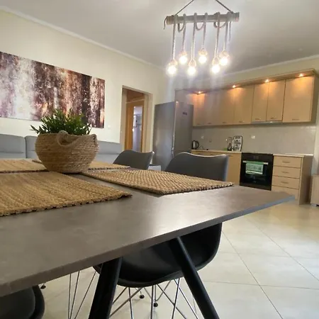Elena Chalkidiki Apartment