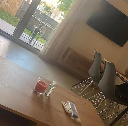 Elena Chalkidiki Kallithea (Chalkidiki)